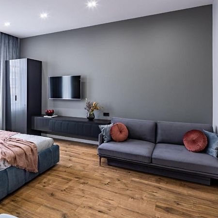 Apartmán Куліша 12 Lvov Exteriér fotografie
