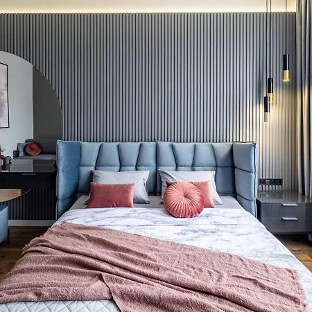 Apartmán Куліша 12 Lvov Exteriér fotografie