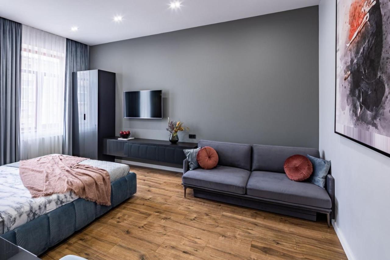 Apartmán Куліша 12 Lvov Exteriér fotografie